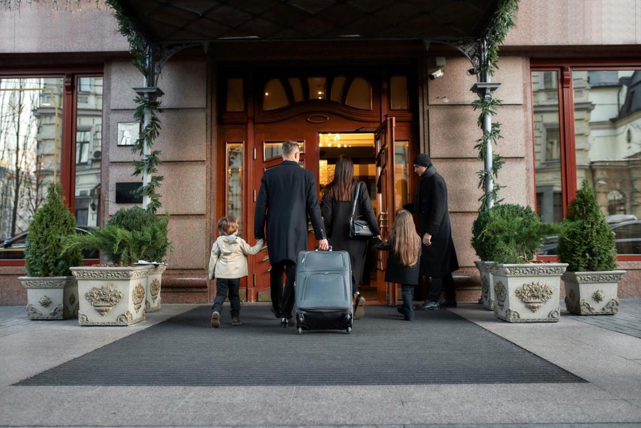 Premier Palace Hotel Kyiv Exterior photo